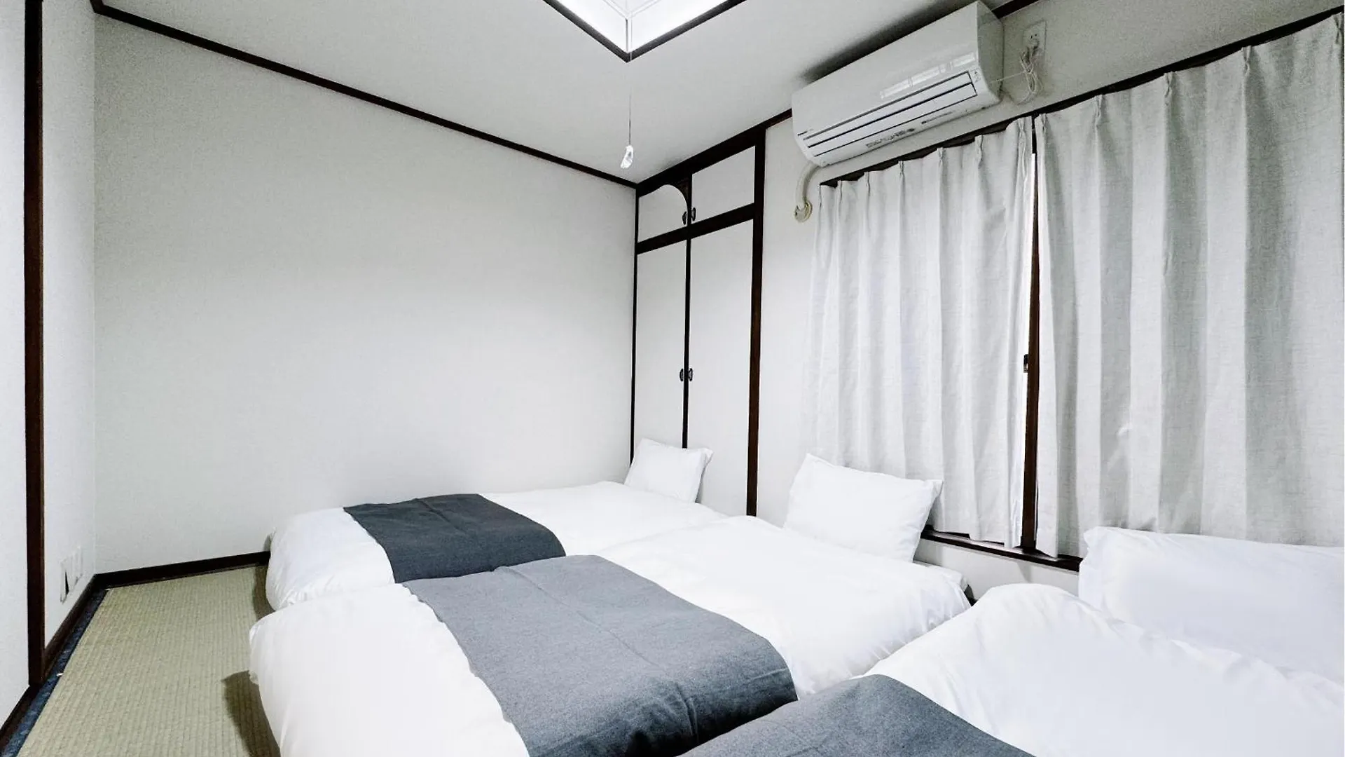 桜innー通天閣203 Osaka Apartment